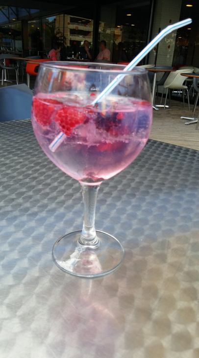 32951049_976476439196048_8086073660470722560_o