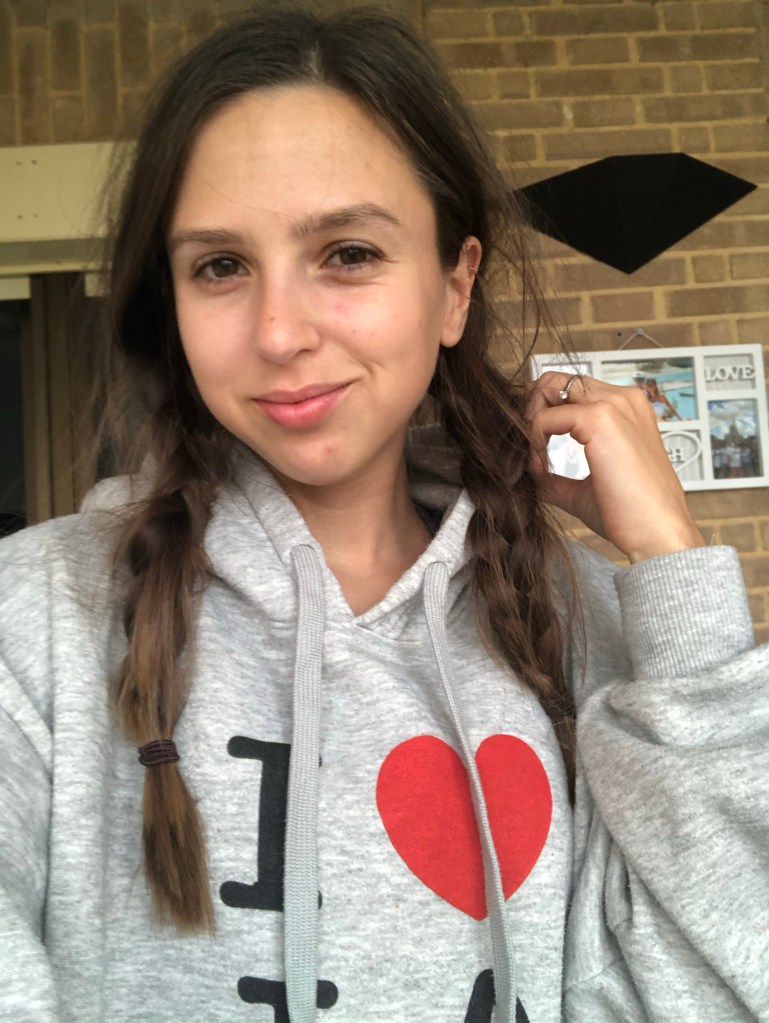 Cosy in my I love la jumper lockdown attire