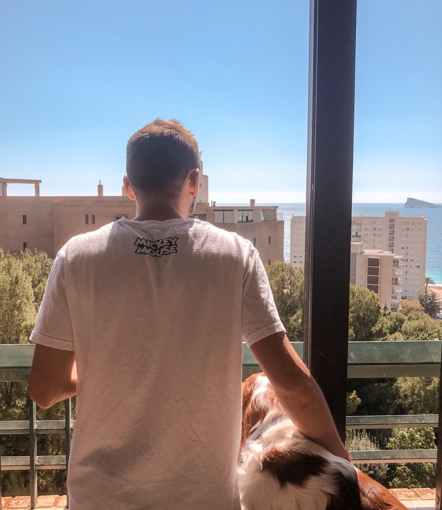 Looking away lockdown photography challenge 