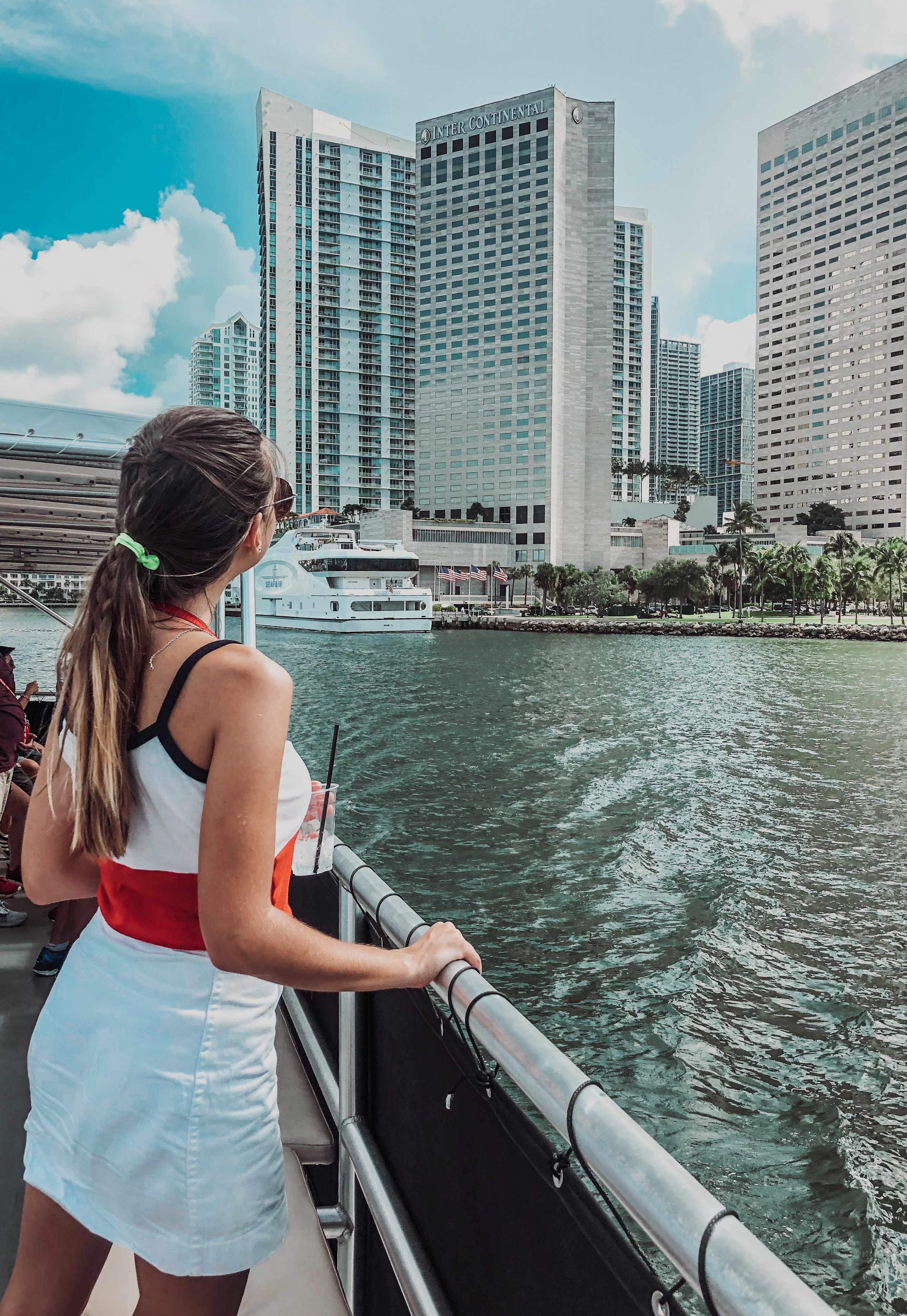celebrity boat tour miami