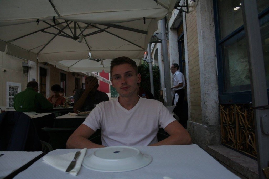 Dinner at bonjardim Lisbon 