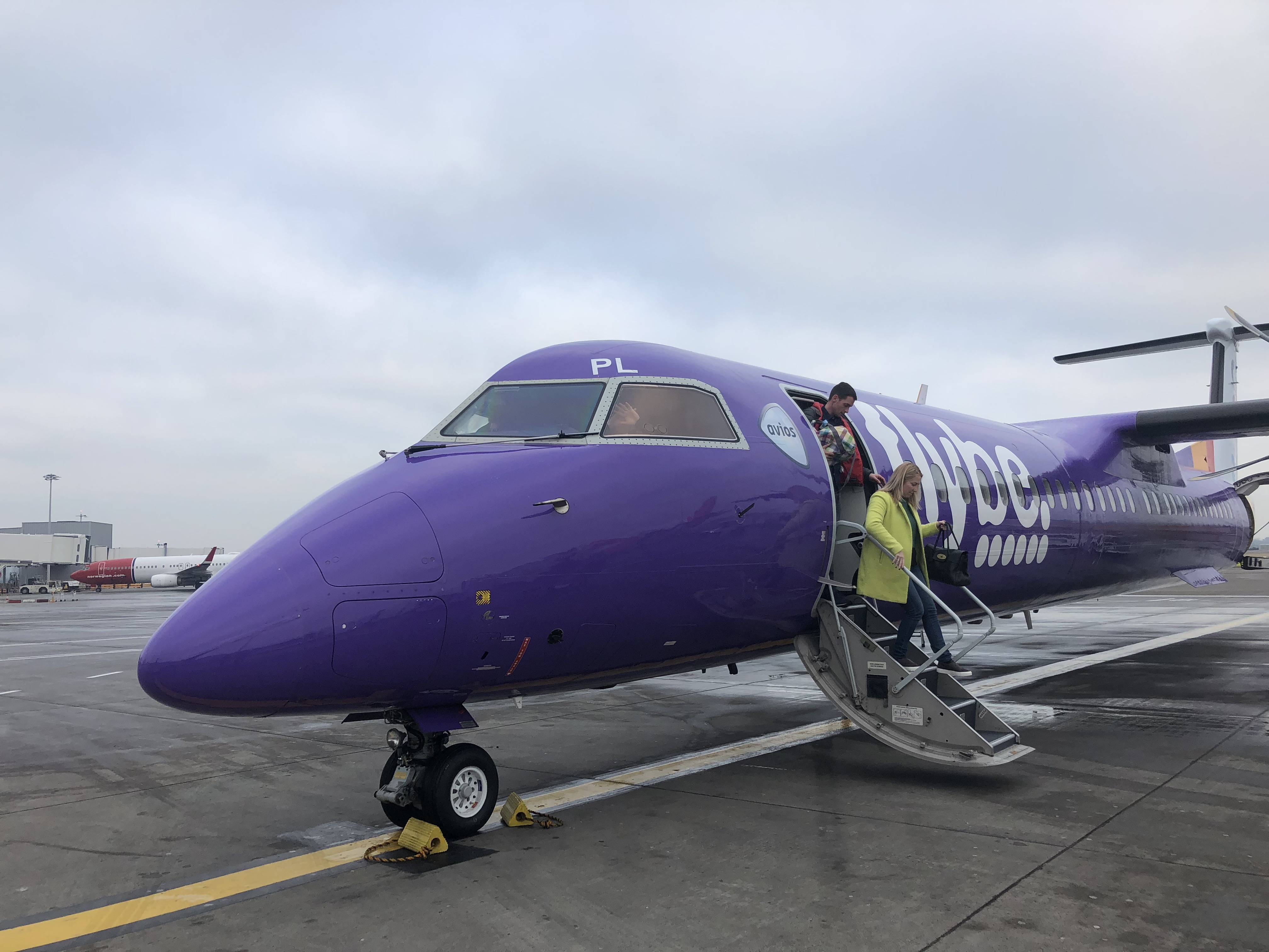 flybe plane
