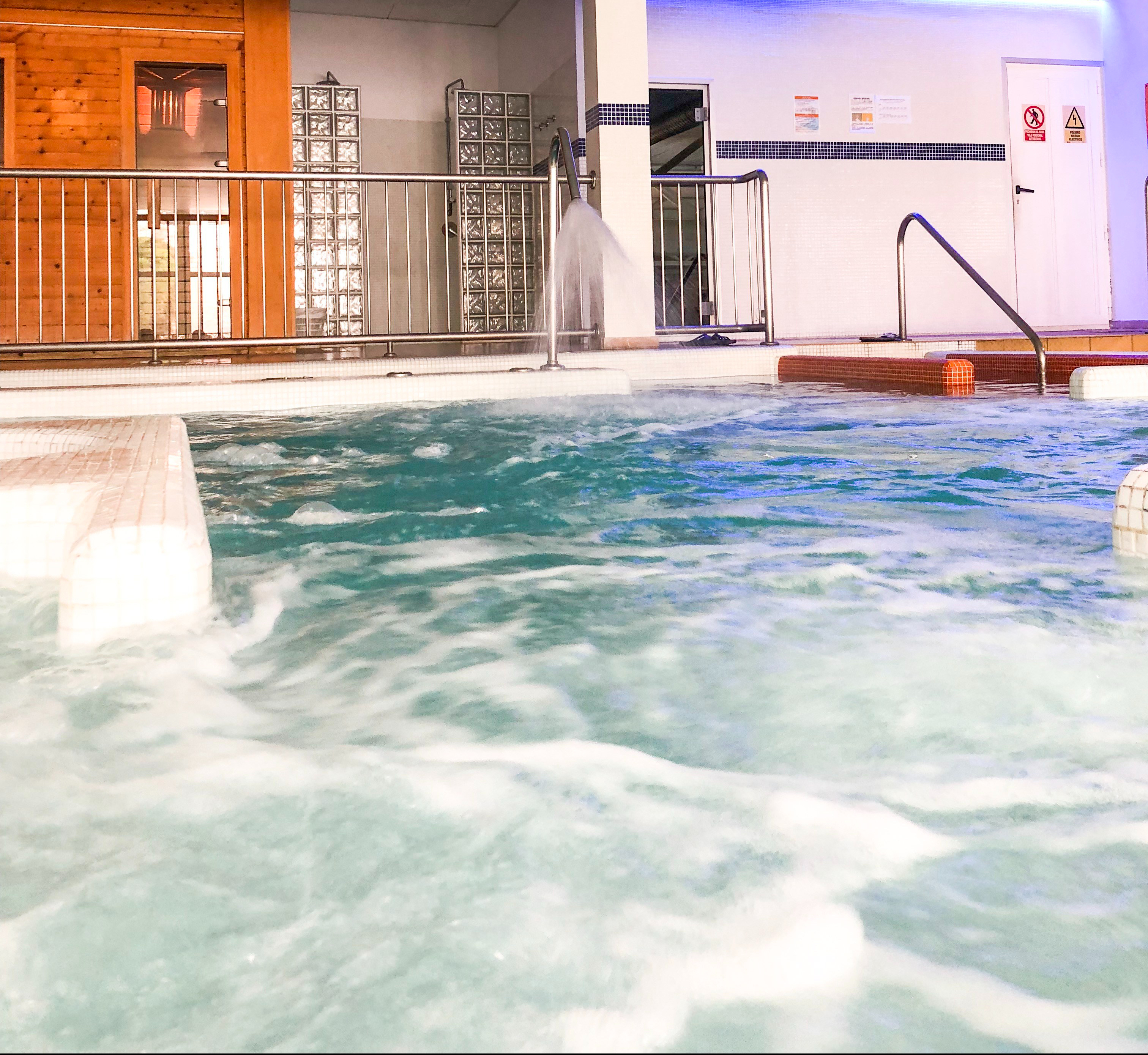 hotel dynastic spa benidorm jacuzzi